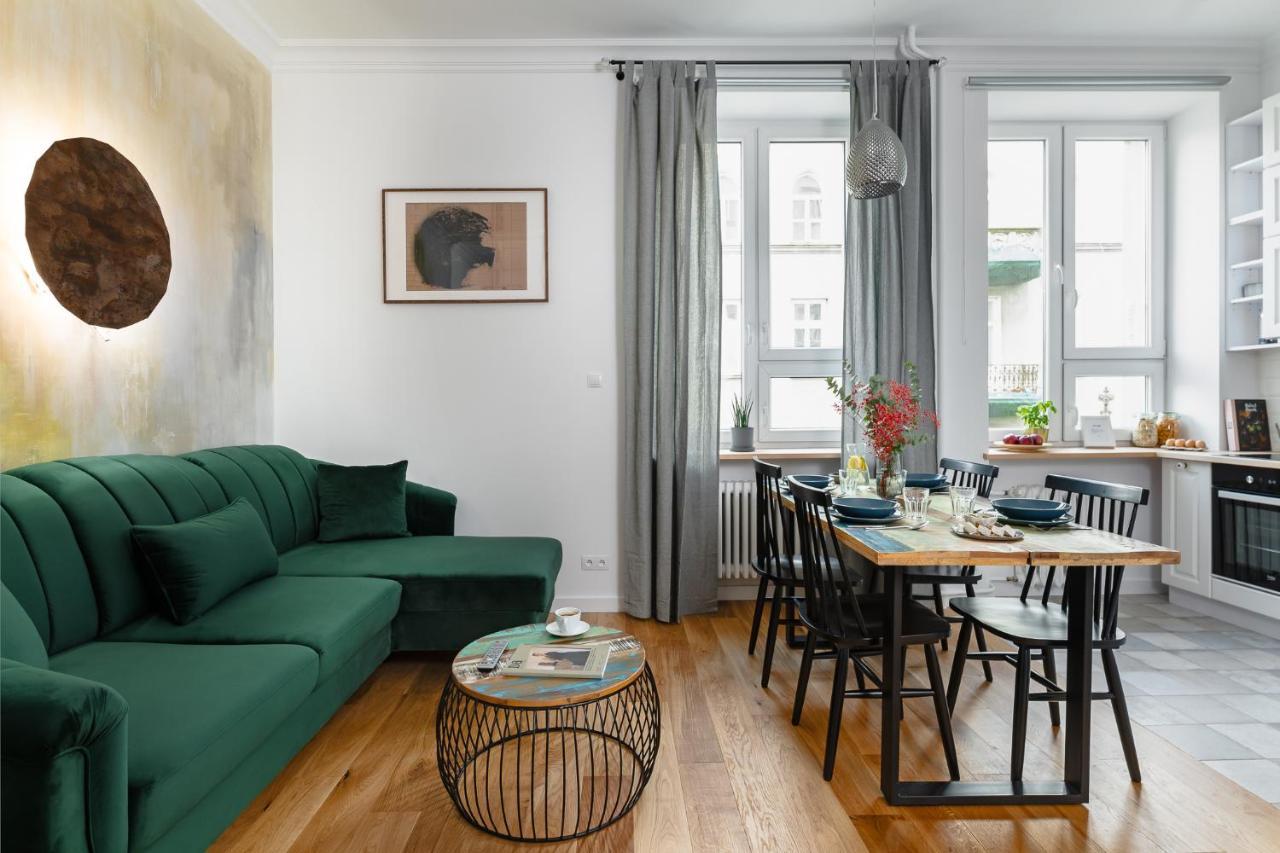 Oomph Supreme Apartamento Varsovia